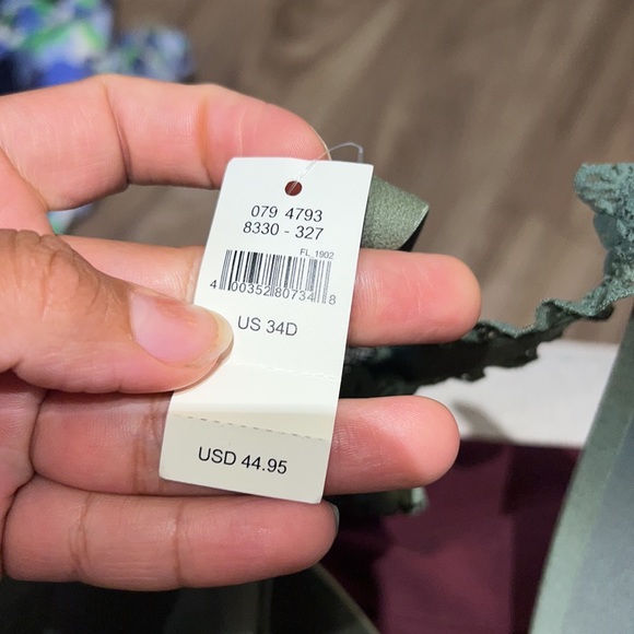 ☘️Sunnie wireless lightly lined blossom lace strap bra - Picture 7 of 7